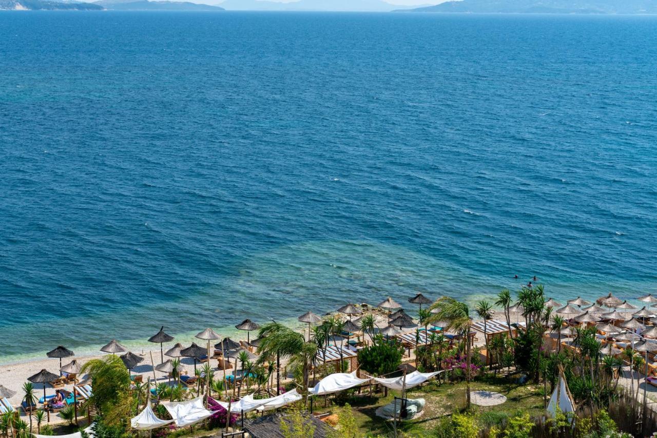 Limani Luxury Apartments Beachfront Sarandë Exteriör bild
